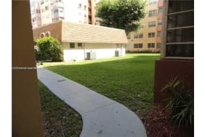 16410 Miami Dr 504, North Miami Beach 16410 Miami Dr 504, North Miami Beach