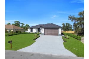 2614 44th St W, Lehigh Acres