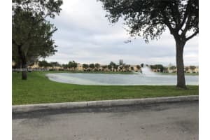 1692 Se 29th Ct 206, Homestead