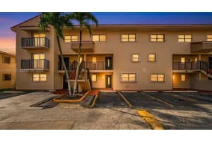 5530 W 26th Ct 102, Hialeah