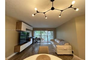 8977 Wiles Rd 208, Coral Springs