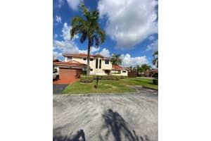 15071 Sw 44th Ter, Miami