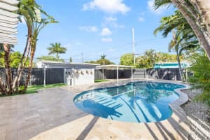 1627 Moffett St, Hollywood