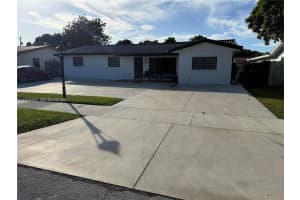 10812 Sw 33rd St, Miami
