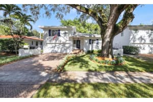 911 Andres Ave, Coral Gables