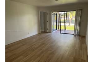 2501 Nw 56th Ave 5-14, Lauderhill