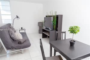 100 Lincoln Rd 1216, Miami Beach