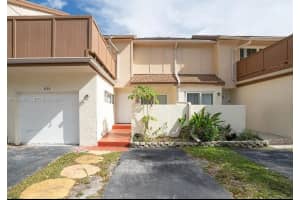 838 Nw 82nd Ave 2, Plantation