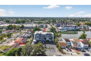 7105 W 13th Ave 102, Hialeah