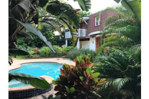 325 Bayberry Dr, Plantation