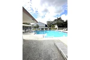 4220 Sw 71st Way, Davie