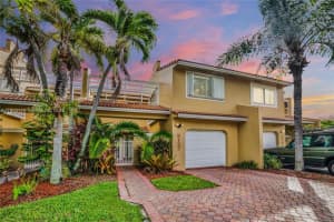 5127 Nw 102nd Ct 5127, Doral