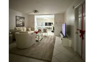 1470 Nw 80th Ave 304, Margate