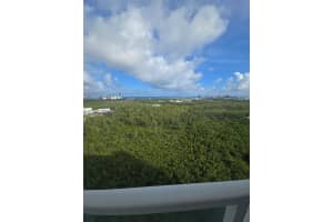 14951 Royal Oaks Ln 2502, North Miami