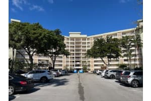 3090 N Course Dr 708, Pompano Beach