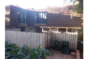 211 2nd Ln, Palm Beach Gardens