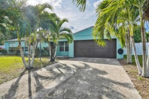 8113 Rose Marie Cir, Boynton Beach