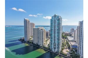 900 Brickell Key Blvd 803, Miami
