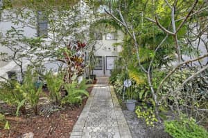 9703 N New River Canal Rd 103, Plantation 9703 N New River Canal Rd 103, Plantation