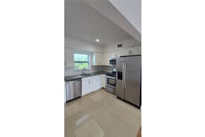 9760 Bay Harbor Ter 6, Bay Harbor Islands