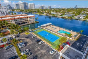 2017 S Ocean Dr 706, Hallandale Beach