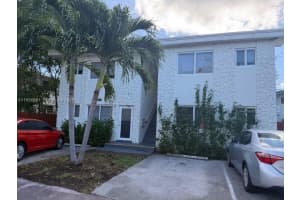 2006 Calais Dr 1, Miami Beach