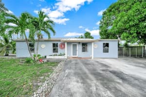 4020 E 10th Ave, Hialeah