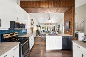 1056 E Lakes Dr, Deerfield Beach 1056 E Lakes Dr, Deerfield Beach