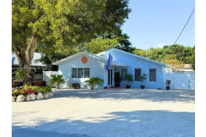 8 N End Rd, Key Largo