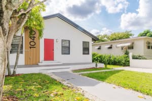 1040 Nw 120th St, North Miami