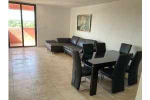 5050 Nw 7th St 806, Miami