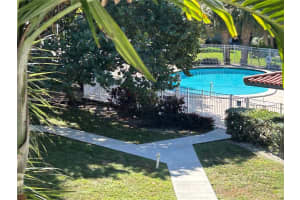 250 Layne Blvd 312, Hallandale Beach 250 Layne Blvd 312, Hallandale Beach