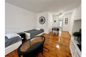 644 Meridian Ave 10, Miami Beach