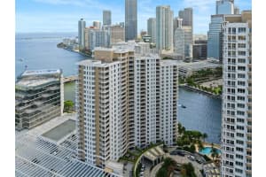 701 Brickell Key Blvd 1605, Miami