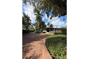 5877 Sw 123rd Ave Main, Miami