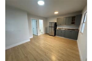 1429 Sw 3rd St 6, Miami