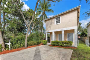 1541 Nw 1st Ct, Miami 1541 Nw 1st Ct, Miami