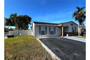 14731 N Beckley Sq, Davie