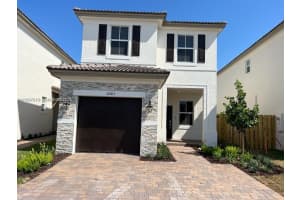 2281 Nw 131st Cir, Miami