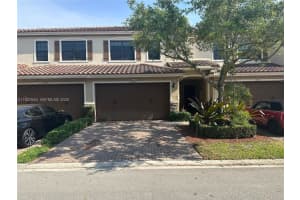 13017 S Riverwalk Cir S, Plantation