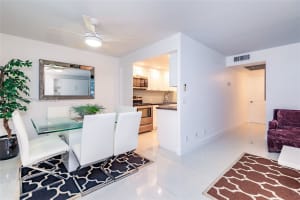 1061 Exeter D 1061 D, Boca Raton