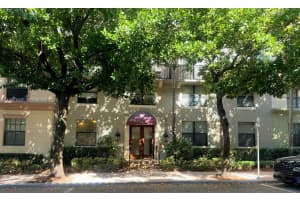 1919 Van Buren St 118a, Hollywood