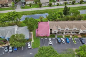 251 W Hemingway Cir, Margate