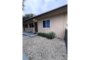 1460 Nw 52nd St Front, Miami