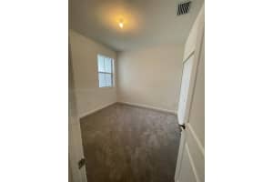 1668 Se 26th Ter 1668, Homestead