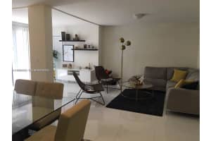 3551 Magellan Cir 423, Aventura