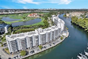 200 Diplomat Pkwy 729, Hallandale Beach