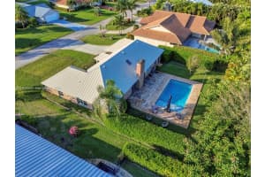 3804 Se Fairway E, Stuart