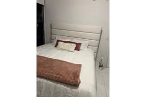 475 Brickell Ave 5707, Miami