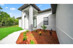 840 Guinne Ln, Lehigh Acres